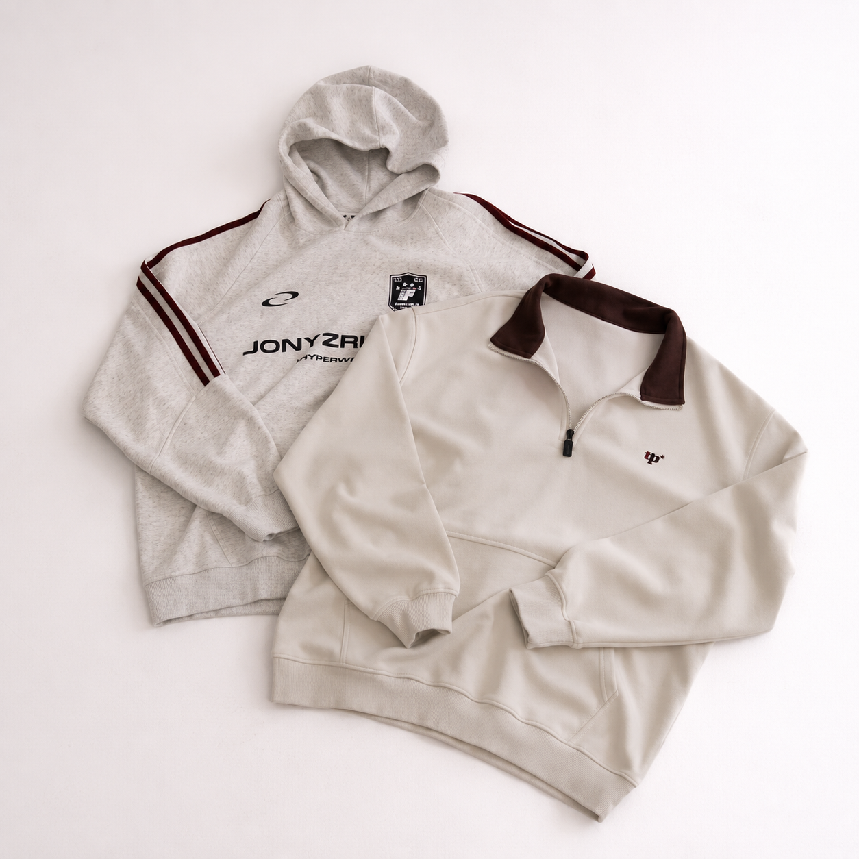 HOODIES & SWEATSHIRTS